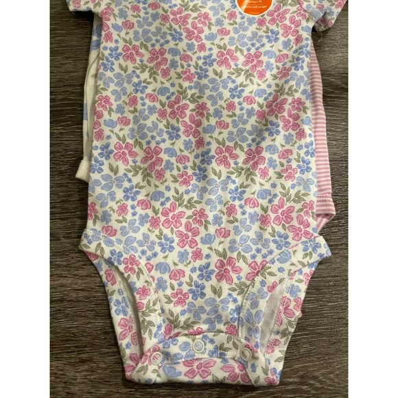 Carters 3-Piece Baby Girl Bodysuit Set Size 6 months Short Sleeve NWT - Picture 4 of 6